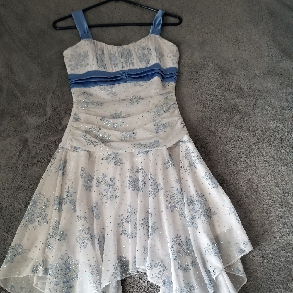 prom/homecoming dress